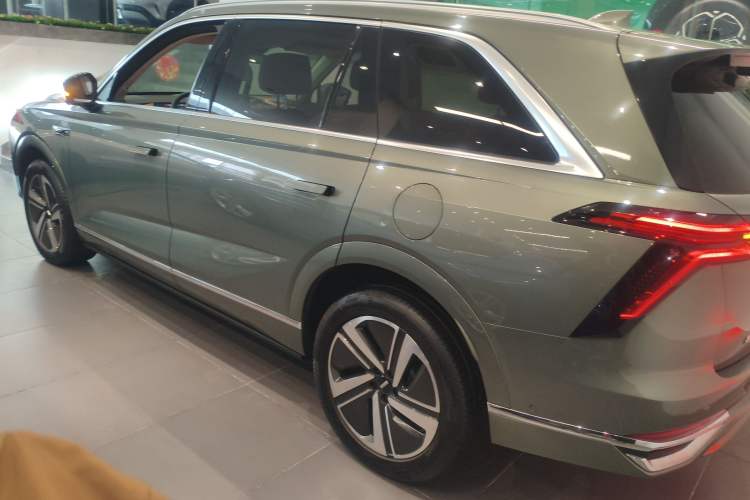 Used Wey Lanshan 2025 Four-Wheel Drive Ultra