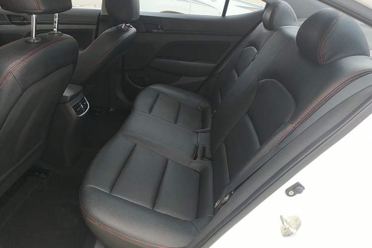 Used Hyundai Elantra 2018 1.4T Dual-Clutch Xuan Dong · Dynamic Edition
