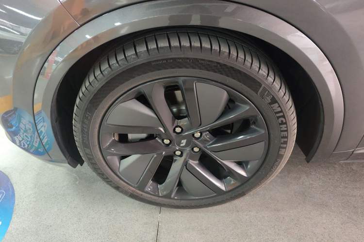 Used Li Auto L9 2024 Ultra Model
