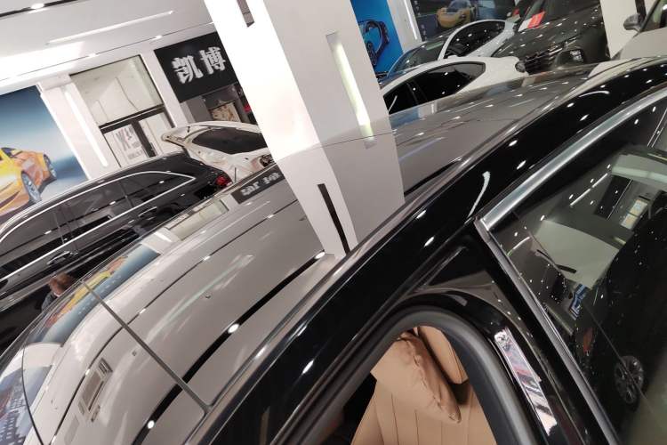 Used Mercedes-Benz E-Class 2025 Facelift E 300 L Fashion Edition
