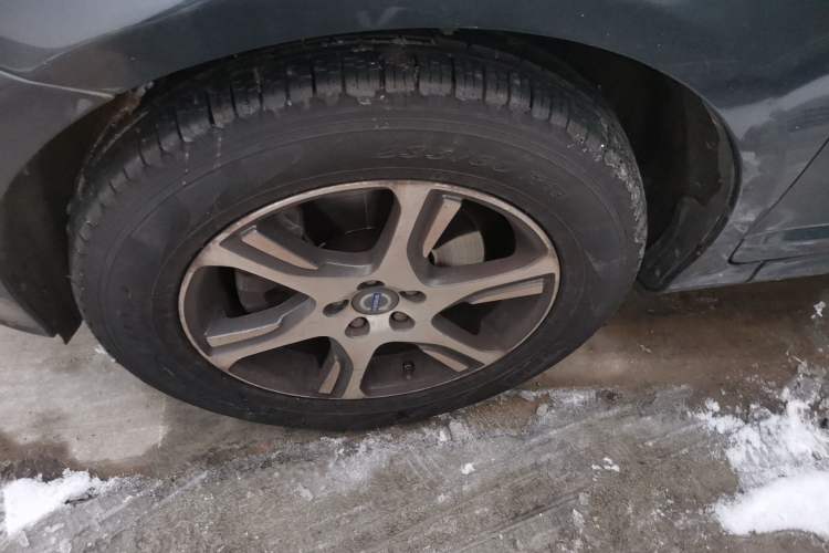 Used Volvo XC60 2014 T5 Zhiyi Edition
