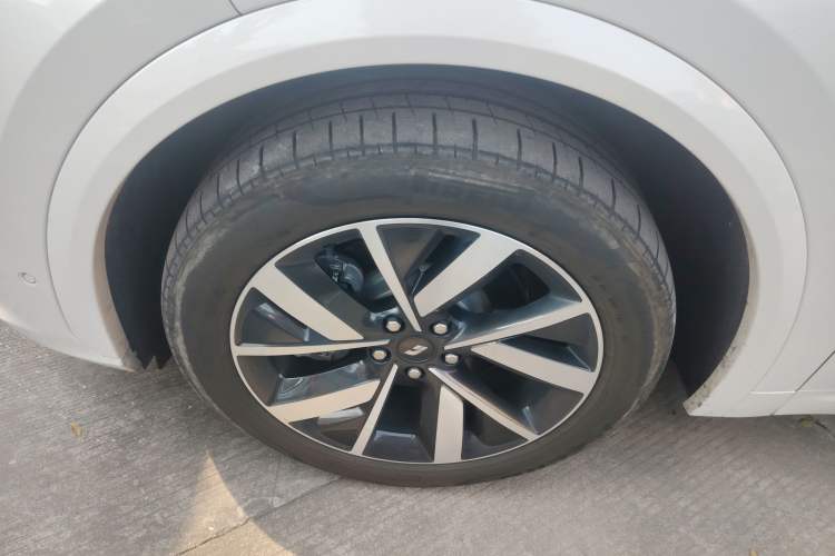 Used Li Auto L7 2023 Pro Model
