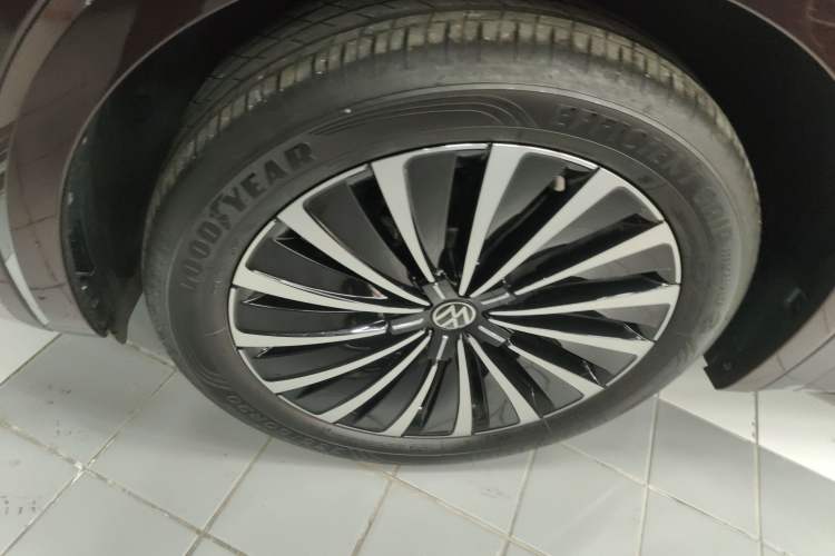 Used Volkswagen Viloran 2022 380TSI Prestige Edition