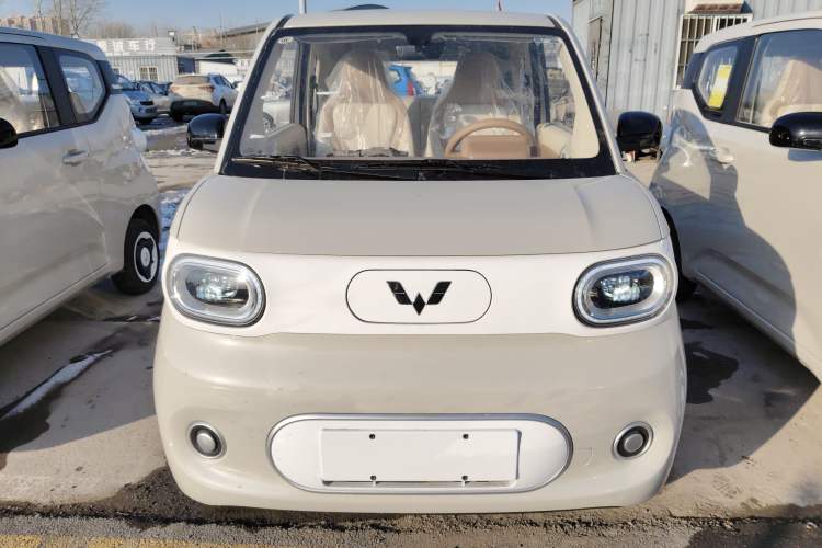 Used Wuling Hongguang MINIEV 2024 3rd Generation 215km Youth Edition
