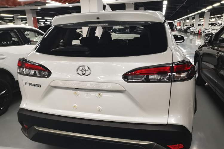 Used Toyota FRONTLANDER 2022 2.0L CVT Luxury PLUS Edition
