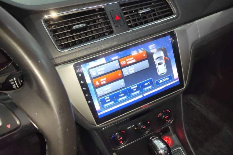 Used Volkswagen Lavida 2017 230TSI DSG Comfort Edition
