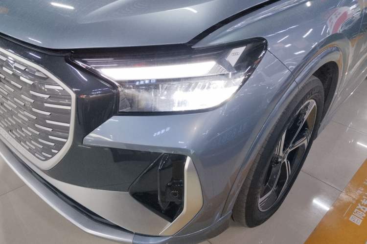 Used Audi Q4 e-tron 2023 40 e-tron Boundary Edition