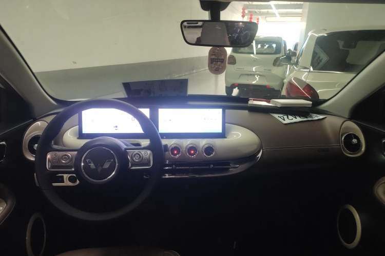 Used Wuling Bingo 2024 333 km Lingxi Connected Version
