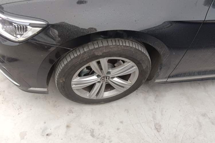 Used Volkswagen Magotan 2025 Zhongxiang Version 280TSI DSG Comfort Edition
