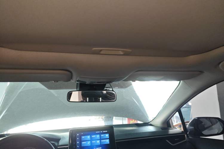 Used Toyota Corolla 2021 1.2T S-CVT Luxury Edition
