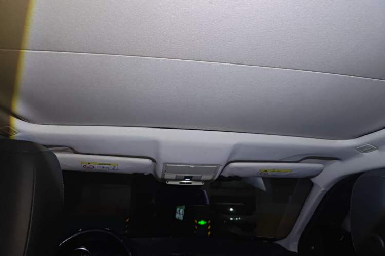 Used Land Rover Range Rover Evoque 2016 2.0T SE Smart Glow Edition
