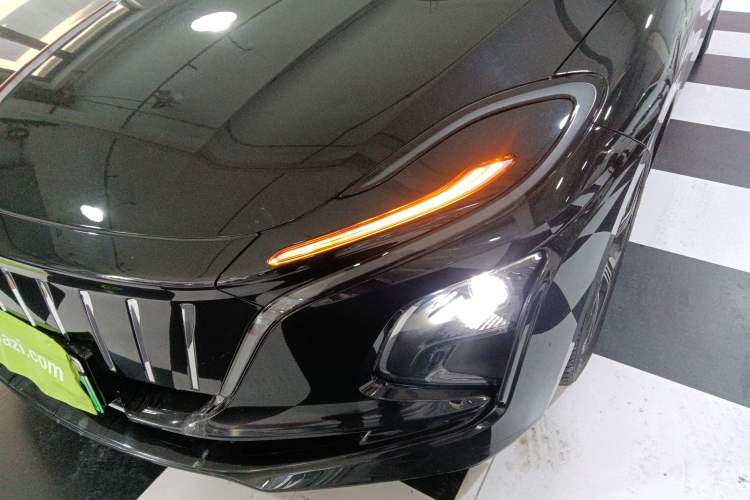 Used Hongqi E-QM5 2023 Revised Version Basic Travel Edition
