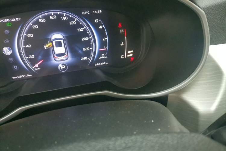 Used Geely Auto Emgrand X7 Sport 2018 1.8TD Automatic Two-Wheel Drive Smart Connect 4G Internet Edition