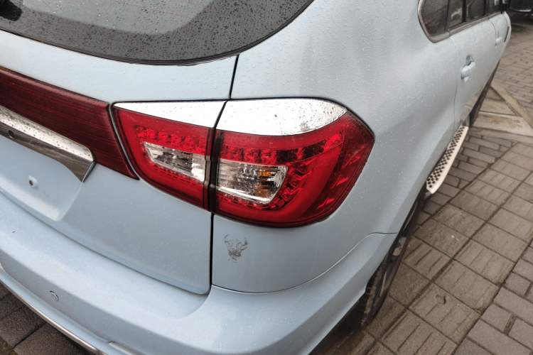 Used BYD S7 2015 2.0T Upgraded Automatic Luxury Version
