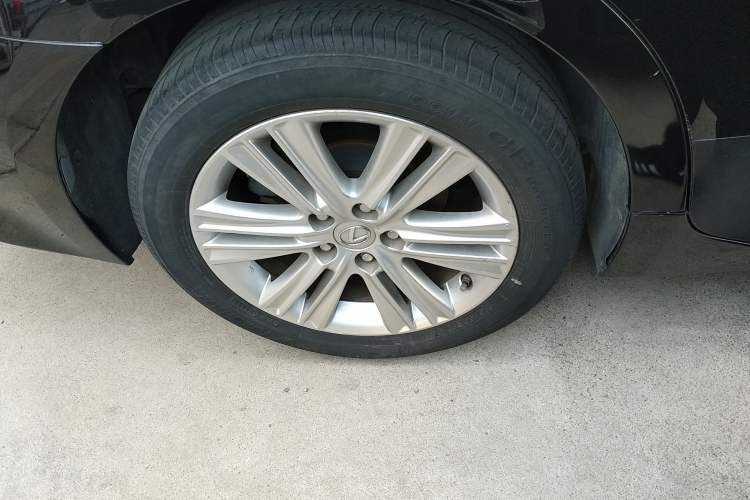 Used Lexus ES 2014 250 Comfort Edition
