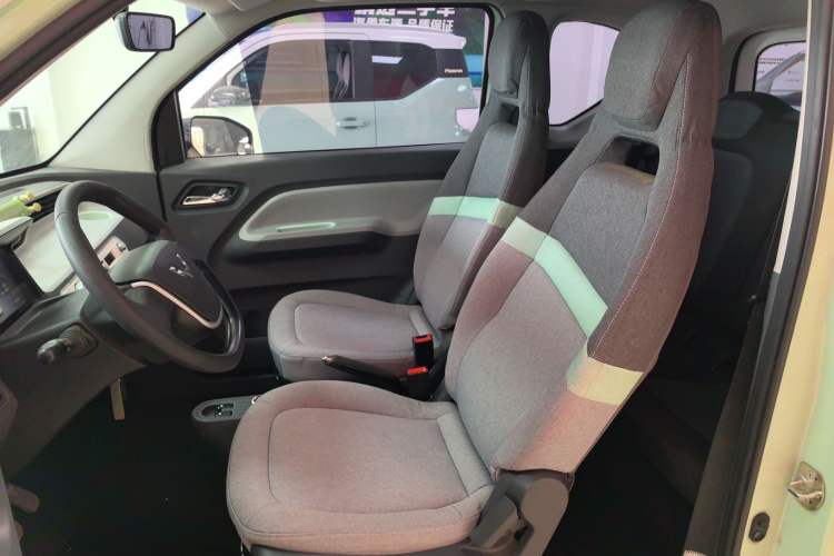 Used Wuling Hongguang MINIEV 2021 Macaron Premium Model – Lithium Iron Phosphate