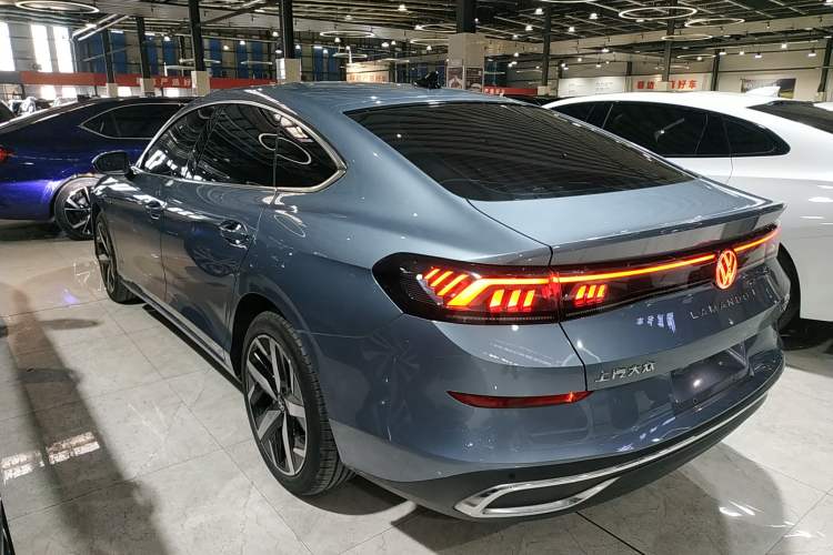 Used Volkswagen Lamando 2022 Lavida L 280TSI DSG Cool & Spicy Edition