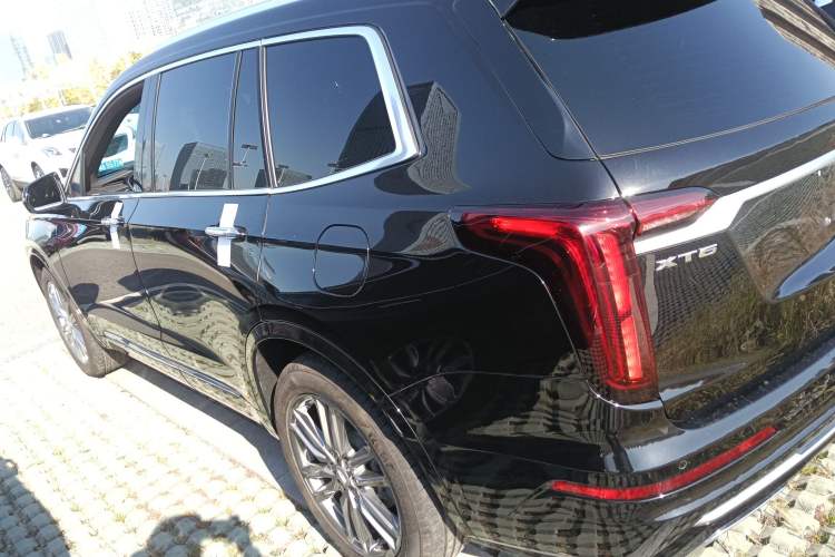 Used Cadillac XT6 2021 2.0T 6-Seater Two-Wheel Drive Luxury Version
