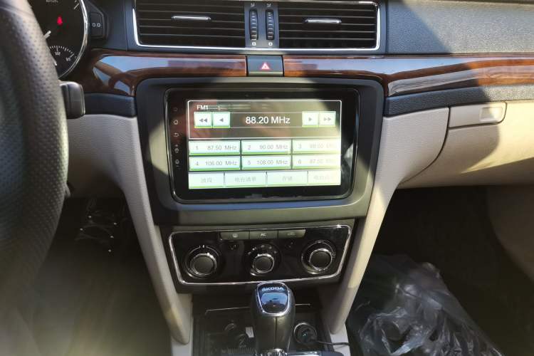 Used Skoda Superb 2013 1.8TSI Automatic MingShi Edition
