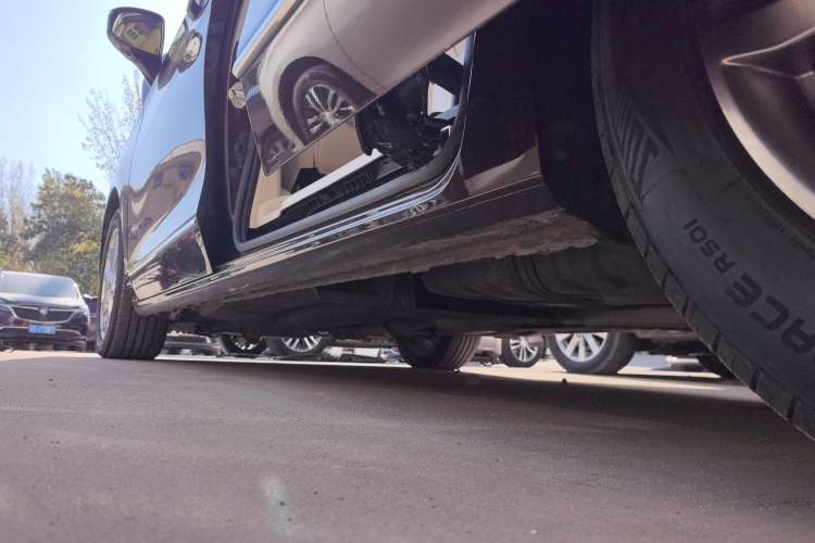 Used Buick GL8 2020 Avenir Avia Six-Seat Deluxe Edition
