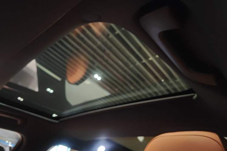 Used Li Auto L7 2023 Pro Model
