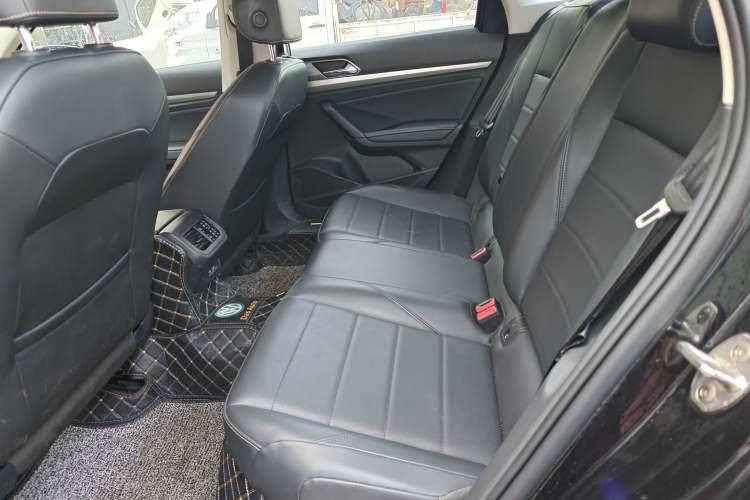 Used Volkswagen Lavida 2021 1.5L Automatic Comfort Edition
