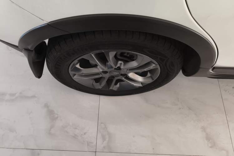 Used Geely Auto Vision X3 2020 1.5L CVT Luxury Model
