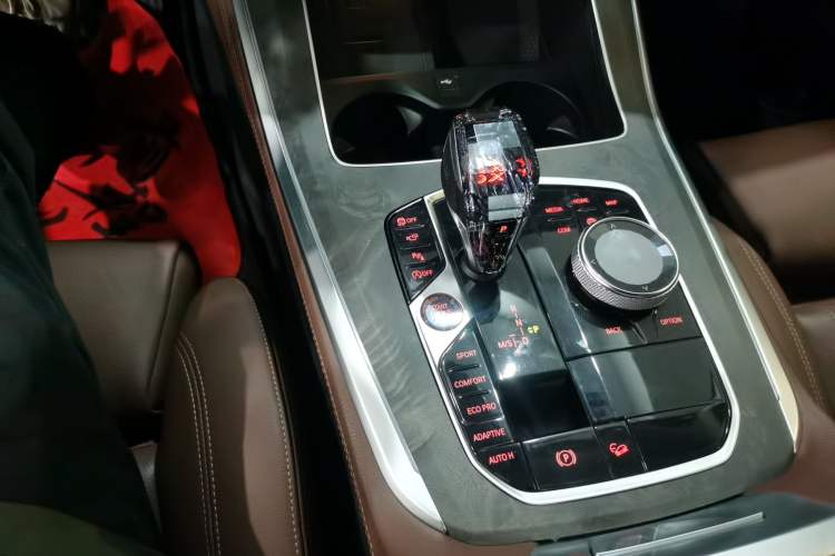 Used BMW X5 2019 xDrive40i Luxury Model with M Sport Package
