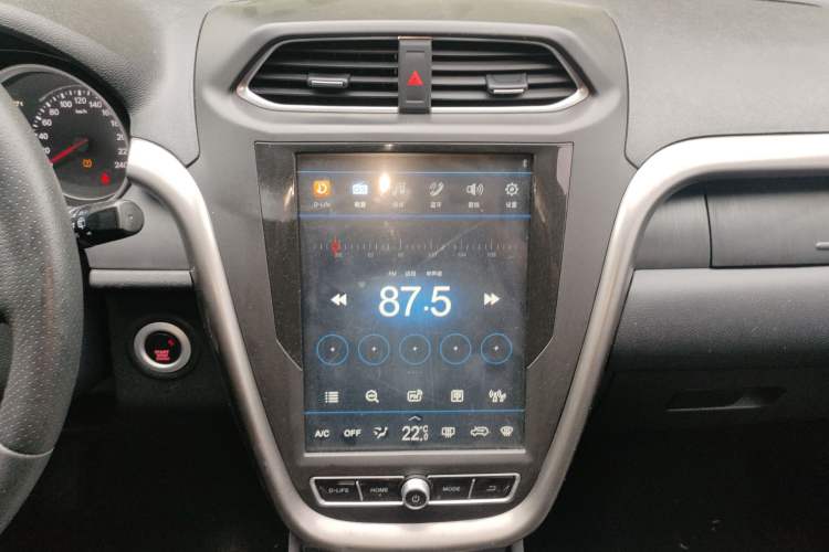 Used Bestune X80 2018 Live Edition 1.8T Automatic Luxury Model
