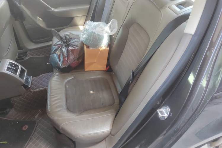 Used Volkswagen Magotan 2015 Facelift 1.8TSI Luxury Model
