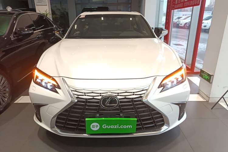 Used Lexus ES 2025 200 Premium Edition