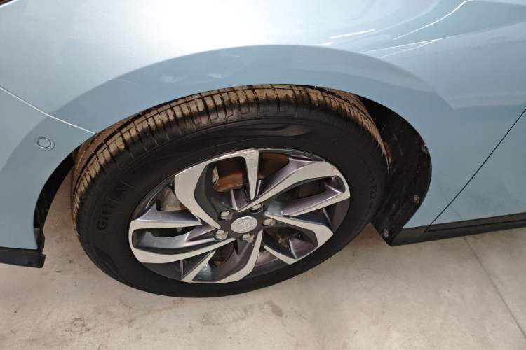 Used Buick Velite 6 2019 Connected & Smart