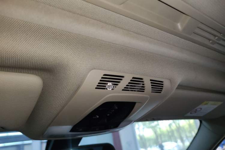 Used BMW 3 Series 2018 320Li Fashion Model
