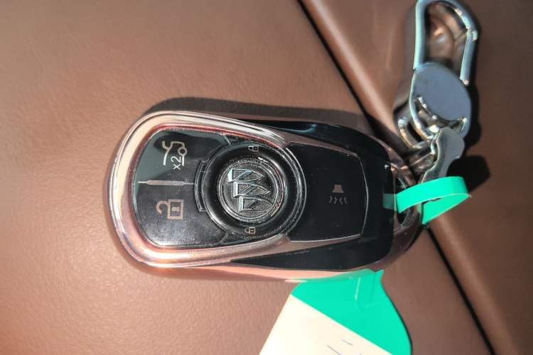 Used Buick Envision 2017 28T Four-Wheel Drive Elite Model
