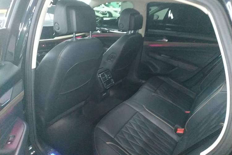 Used Volkswagen Passat New Energy 2019 430 PHEV Hybrid Luxury Edition
