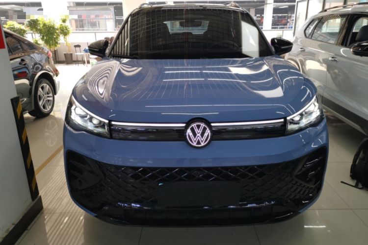 Used Volkswagen Tiguan L 2024 PRO 380TSI Four-Wheel Drive R-Line Prestige Edition
