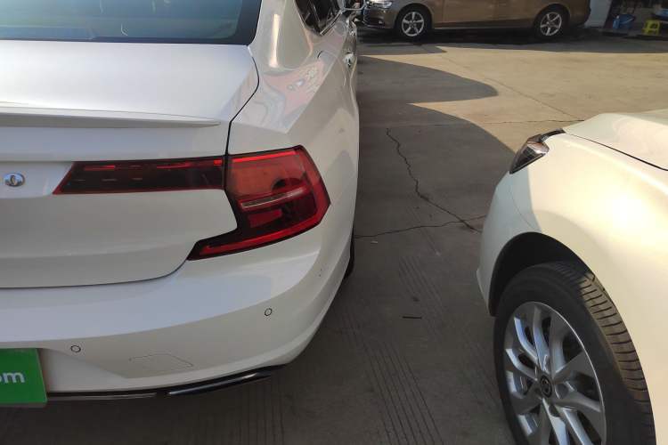 Used Volvo S90 2018 T4 Zhiyi Edition