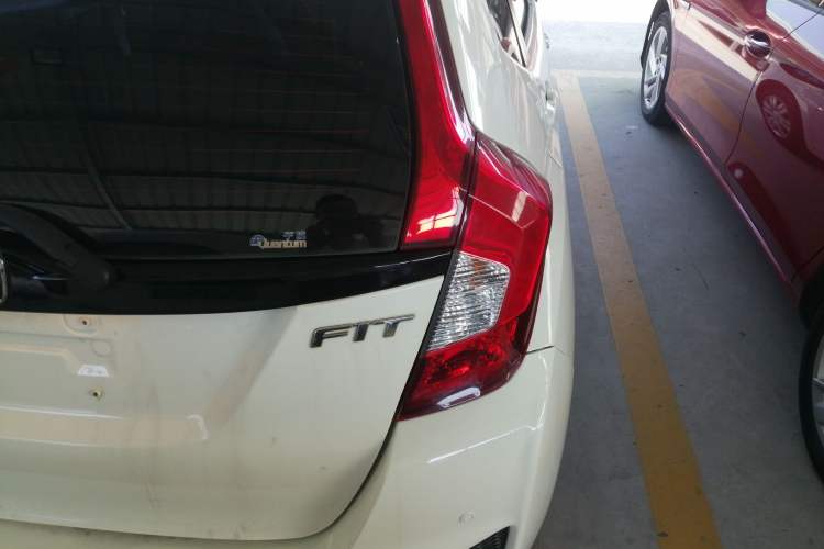 Used Honda Fit 2016 1.5L LX CVT Comfort Model
