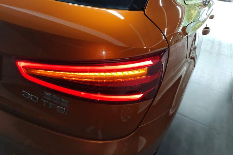 Used Audi Q3 2015 30 TFSI Comfort Model
