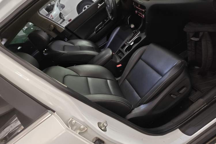 Used Kia KX5 2016 1.6T Automatic Two-Wheel Drive DLX