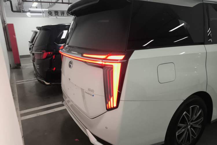 Used GAC Trumpchi M8 2024 Master Series Super Hybrid Edition
