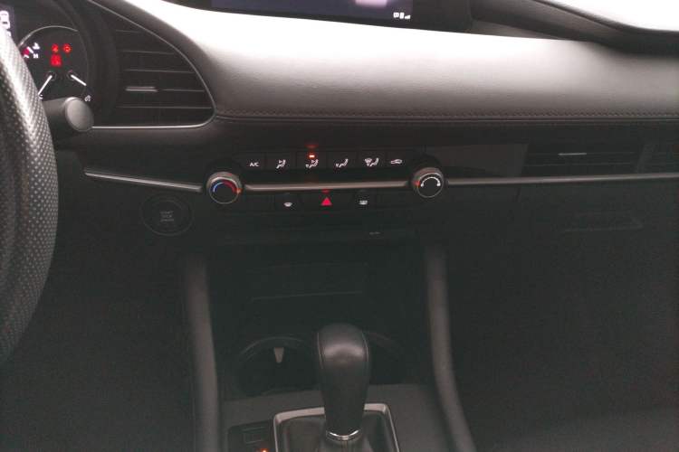 Used Mazda Mazda 3 Axela 2021 1.5L Automatic Zhiyue Edition