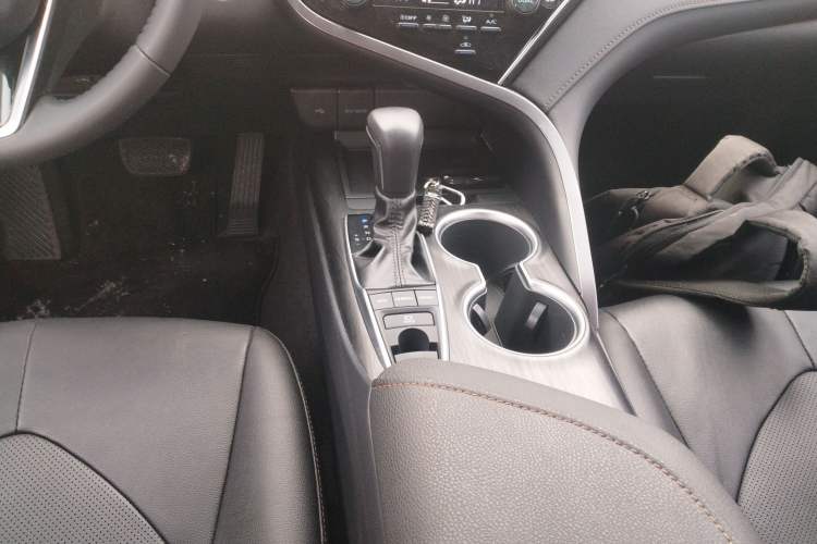 Used Toyota Camry 2021 2.5G Luxury Edition