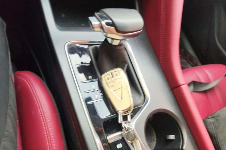 Used Changan CS75 PLUS 2020 1.5T Automatic Luxury Version
