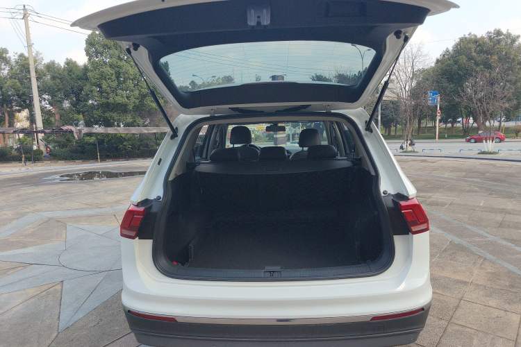 TDK.VehicleDetails.img