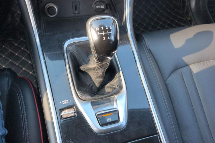 Used Changan CS75 2018 280T Manual Elite Version China V Standard
