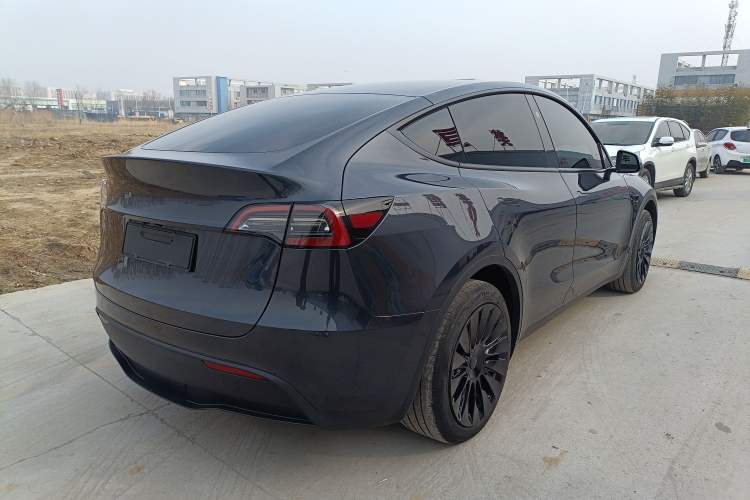 Used Tesla Model Y 2024 Rear-Wheel-Drive Version