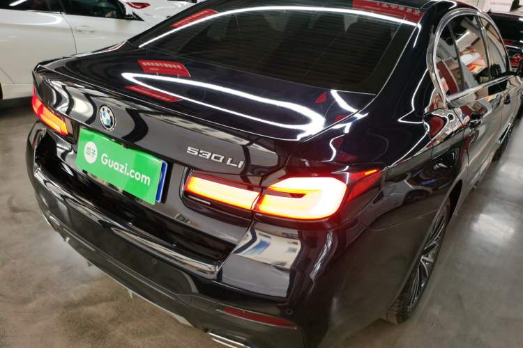 Used BMW 5 Series 2022 Second Facelift 530Li Leading Edition M Sport Package
