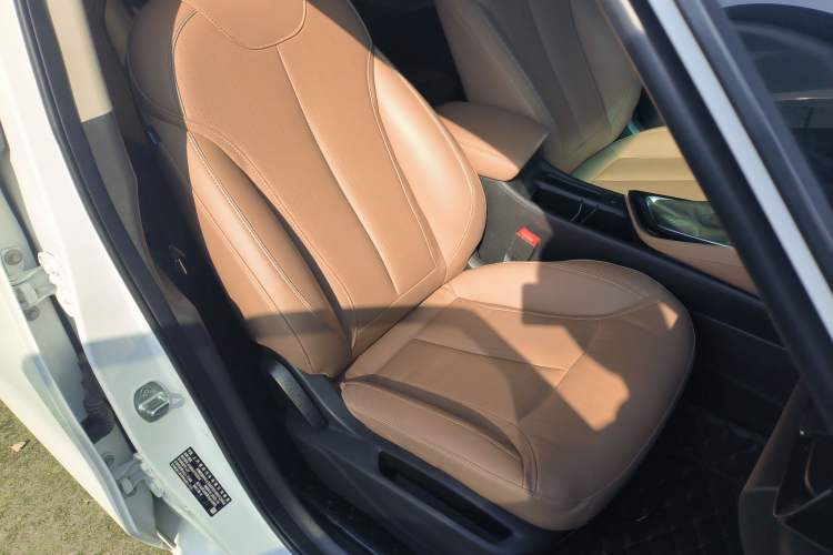 Used Buick GL6 2021 323T Mild Hybrid Connect Luxury Model