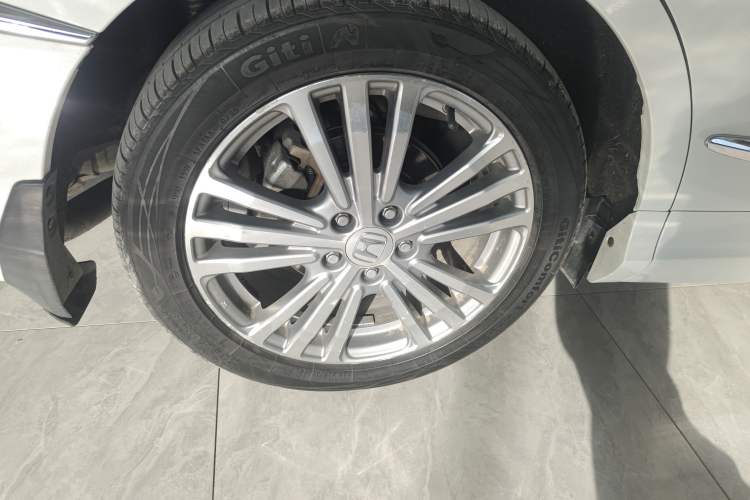 Used Honda Elysion 2016 2.4L Luxury Edition
